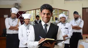 DIPLOMA IN HOSPITALITY MANAGEMENT